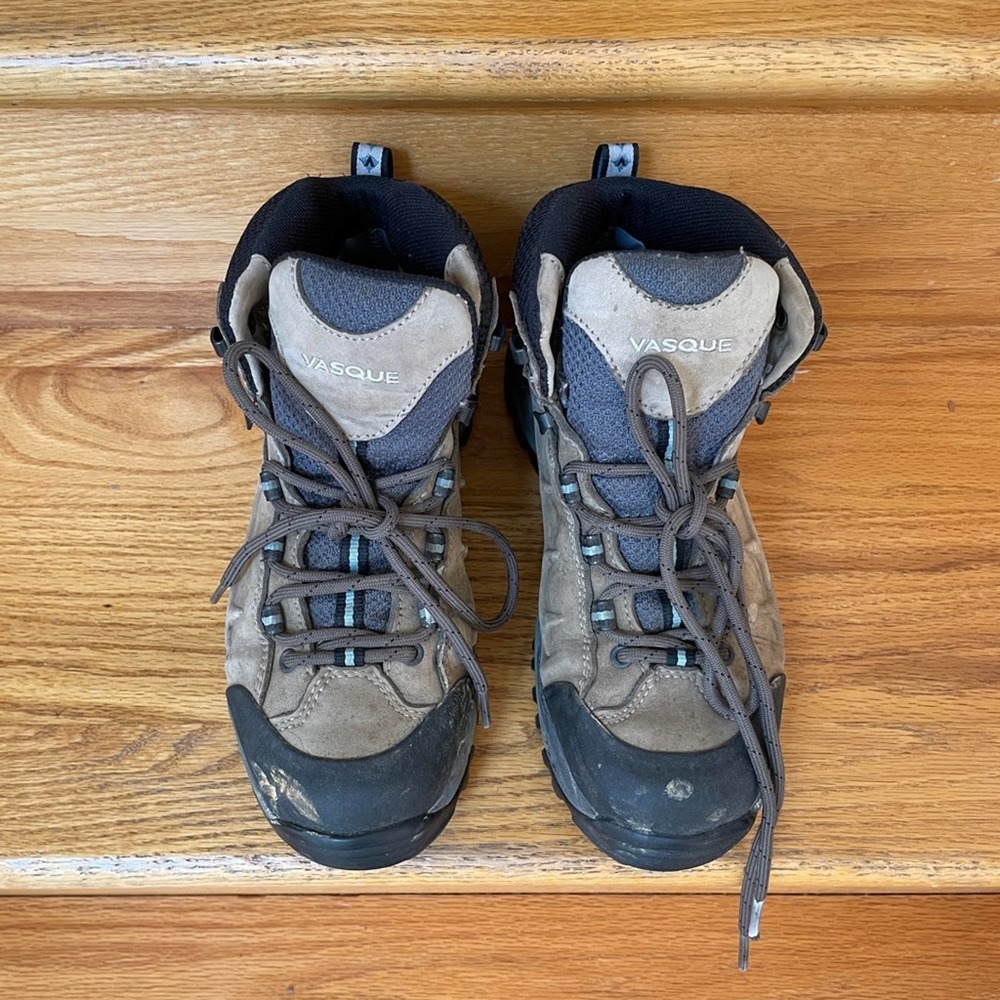 WOMEN Vasque Boots Brown Sz 8.5